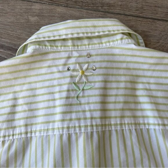Vintage Tabi Pinstriped Cottagecore Floral Embroidered Sequins Button Down Shirt - Picture 12 of 13